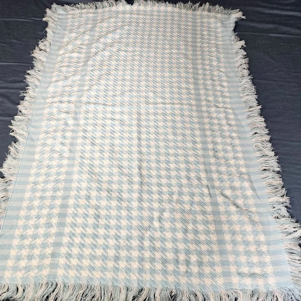 Vintage Knit Blanket Throw Baby Infant Blue White Boy Houndstooth Squares 48